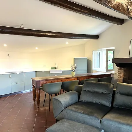 Apartment Torre Del Laghetto Castellaro (Lombardy)