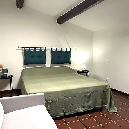 Torre Del Laghetto Apartment *