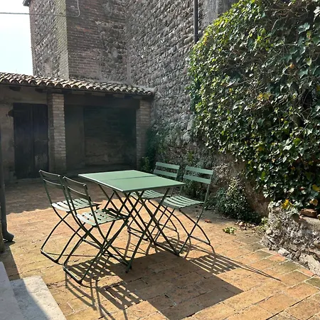 Apartment Torre Del Laghetto Castellaro (Lombardy)